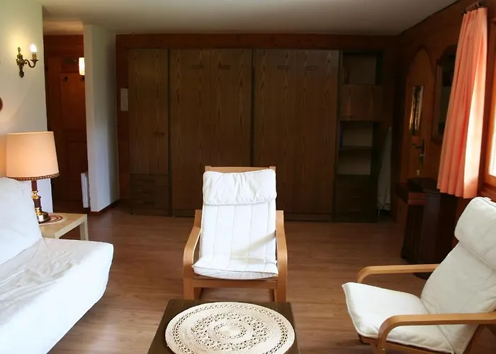 شقة آرنيكا *