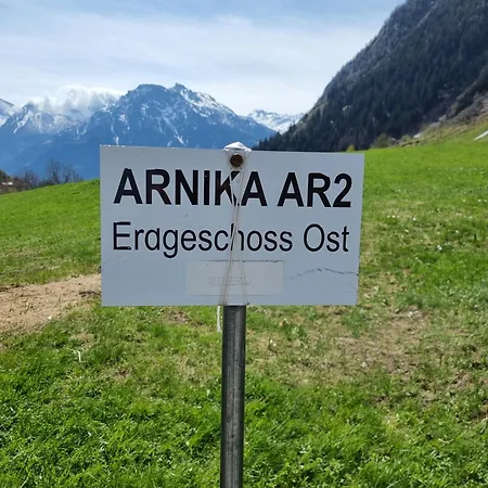 Arnika *